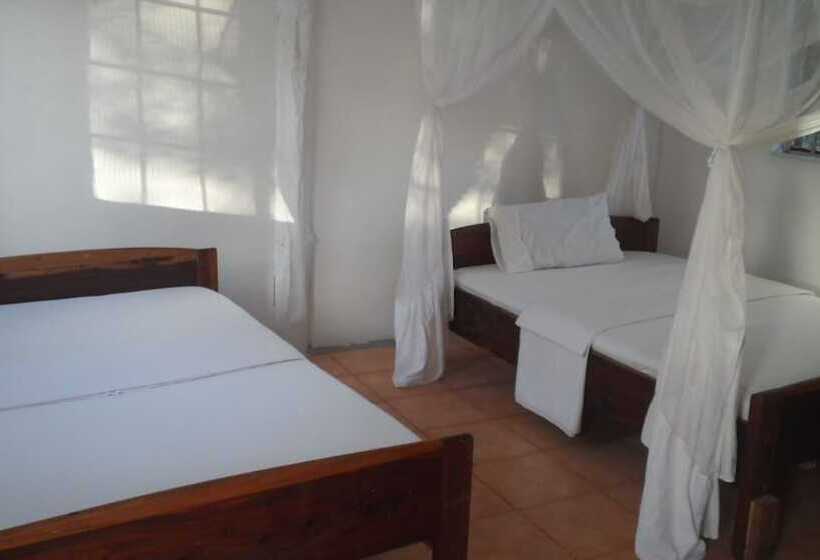 پانسیون Mafia Beach Resort