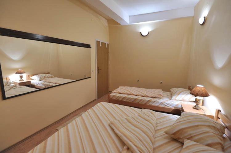 پانسیون Pansion Palace