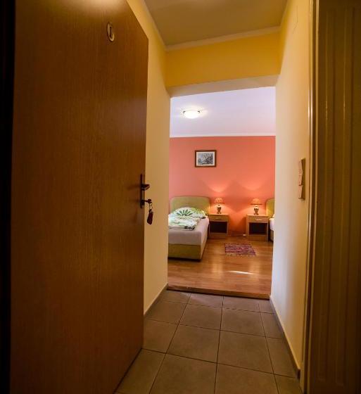 پانسیون Pansion Palace