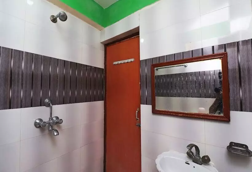 Spot On 43882 Hotel Jeevak International