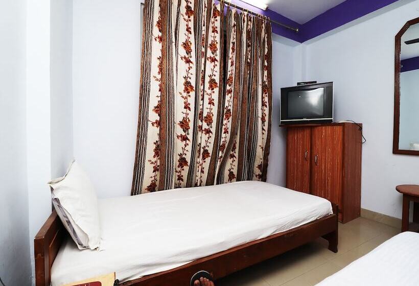 Spot On 43882 Hotel Jeevak International