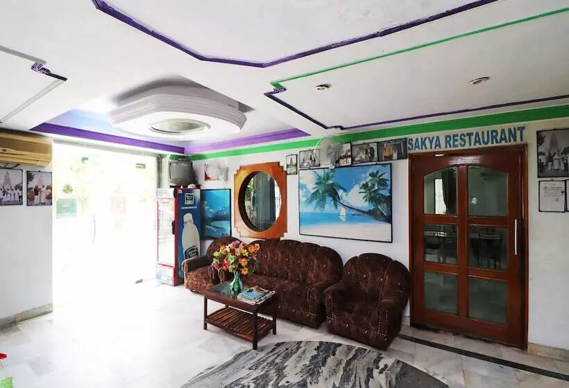 Spot On 43882 Hotel Jeevak International