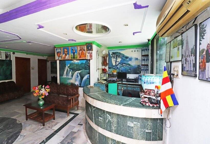 Spot On 43882 Hotel Jeevak International