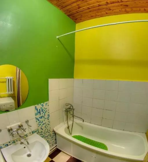 Yourhostel Olimpiyskiy