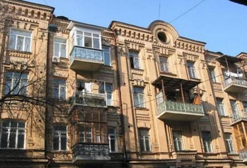 Yourhostel Olimpiyskiy