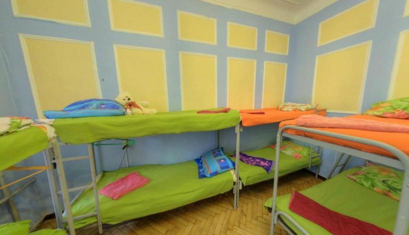 Yourhostel Olimpiyskiy