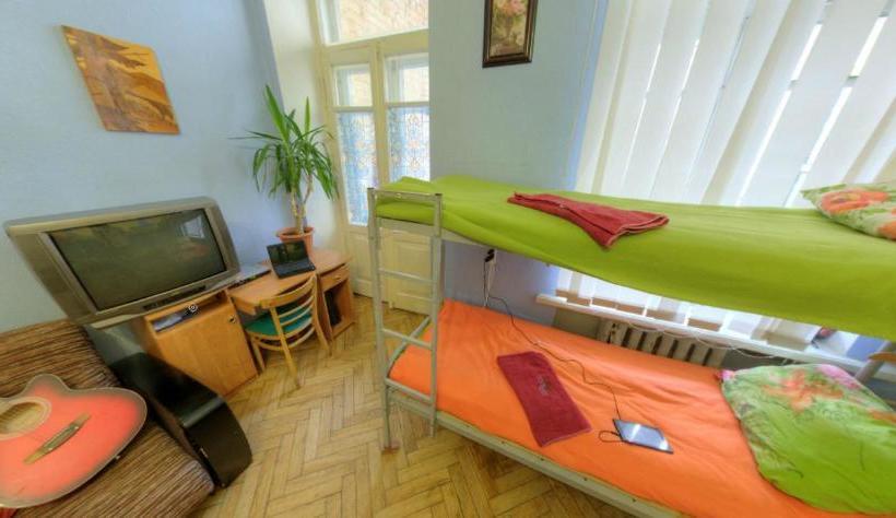 Yourhostel Olimpiyskiy