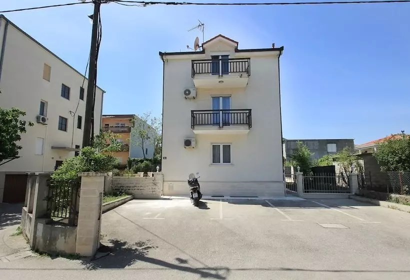 Apartments Sabljic