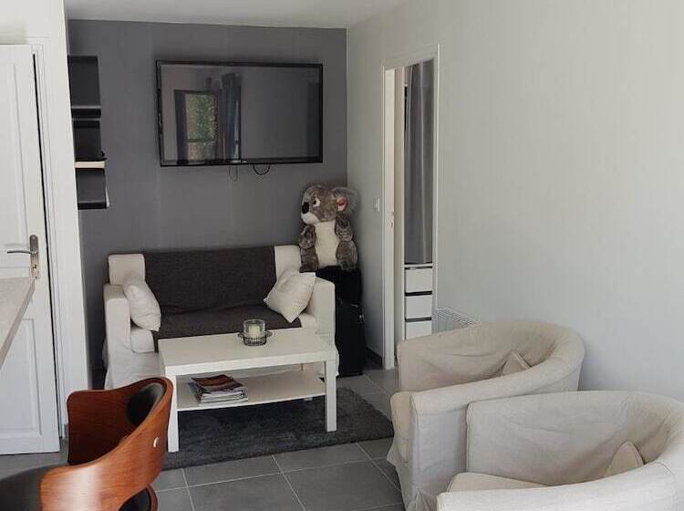 تختخواب و صبحانه La Griotte Chambre D Hotes