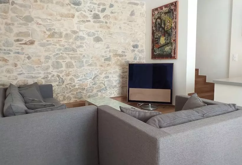 هتل Mas De Couran