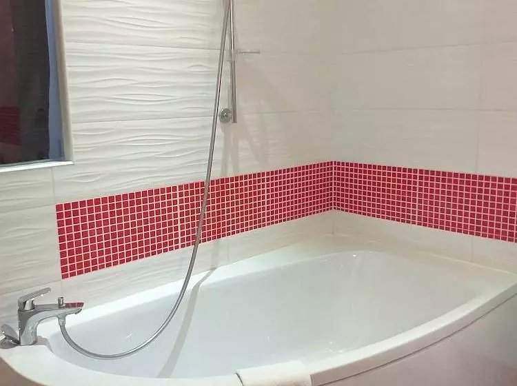 هتل Mas De Couran