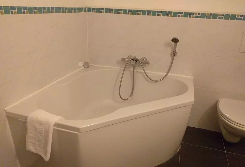 هتل Mas De Couran