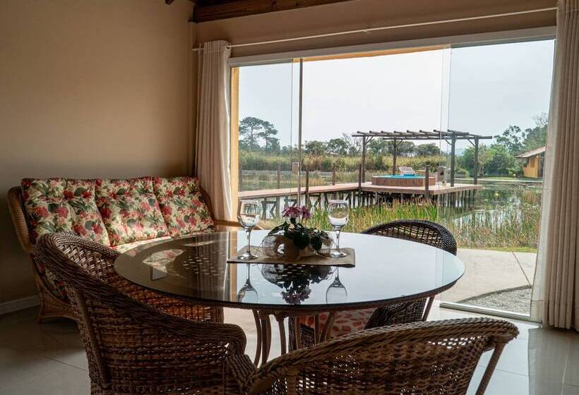 فندق Pousada Xaxa