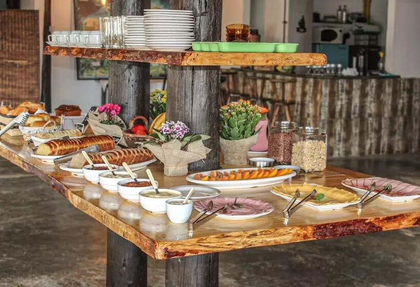 ホテル Pousada Xaxa