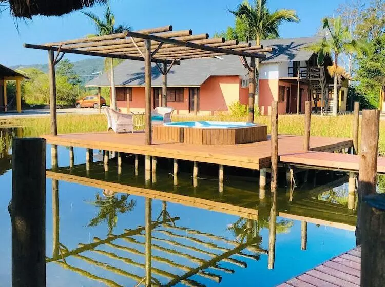 ホテル Pousada Xaxa