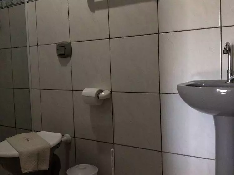 ホテル Pousada Xaxa