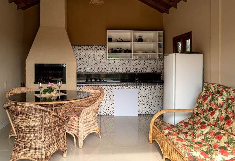 فندق Pousada Xaxa