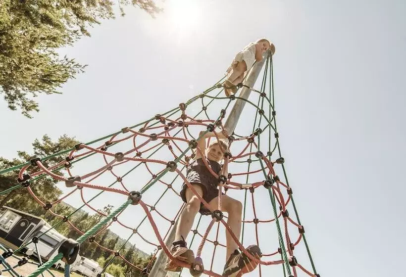 ホテル Sveastranda Camping