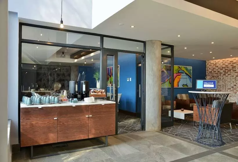 Hotelli Town Lodge Umhlanga