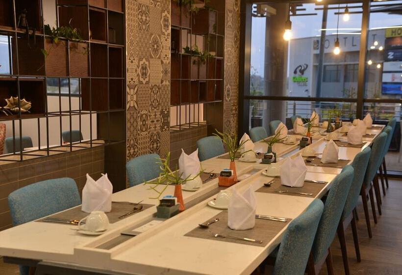 Отель Town Lodge Umhlanga