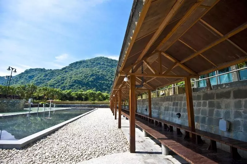 هتل Toyugi Hot Spring Resorts & Spa