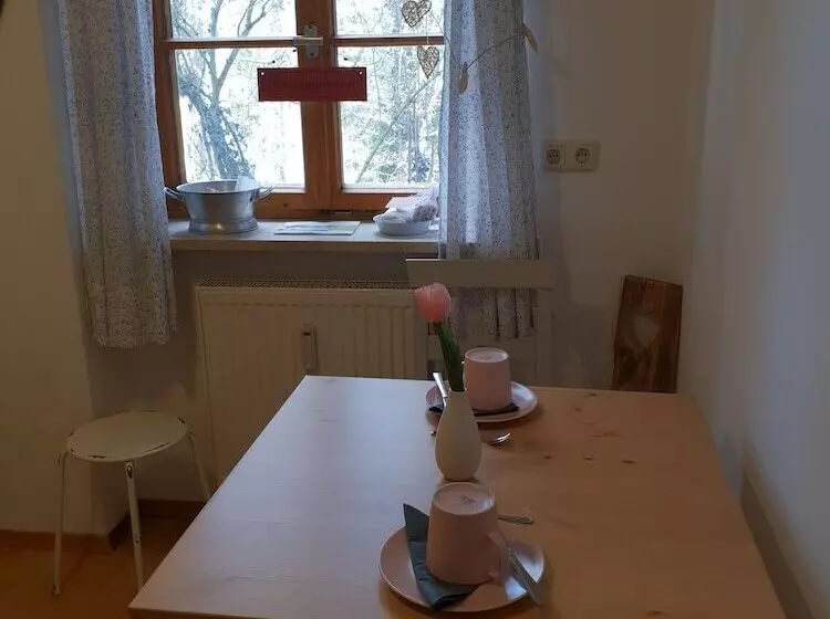 Martina S Place Bed & Breakfast