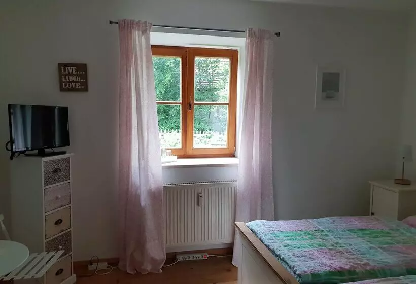 Martina S Place Bed & Breakfast