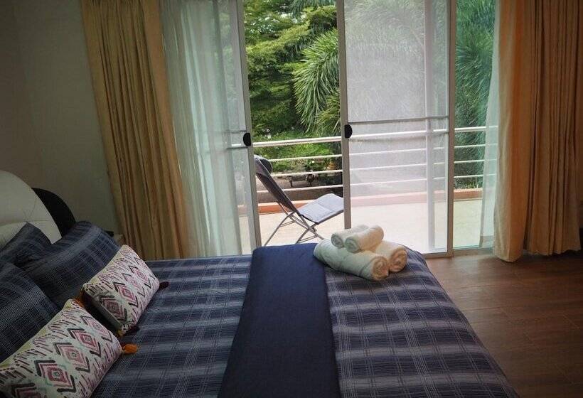 Pensão Baantai Homestay