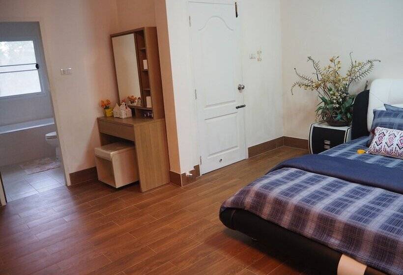 Pensão Baantai Homestay