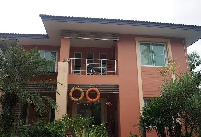 پانسیون Baantai Homestay