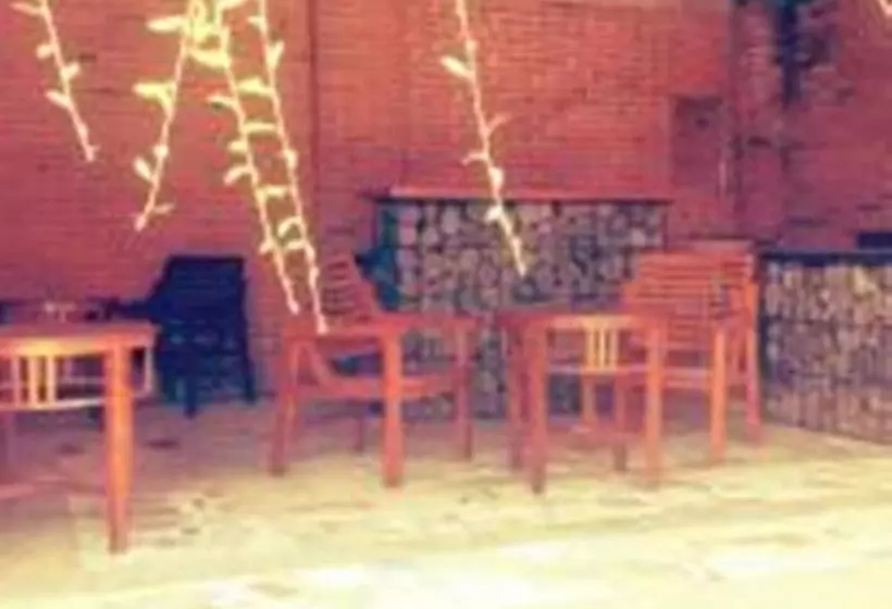ペンション Nakula S Guest House