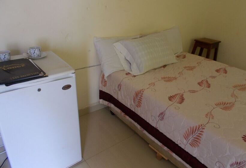 پانسیون Shantumbu Lodge