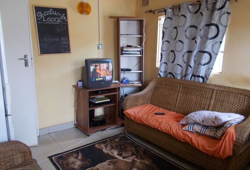 پانسیون Shantumbu Lodge