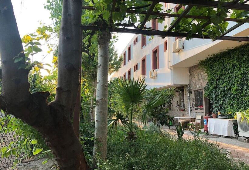 Assos Büyük Yıldızsaray Otel