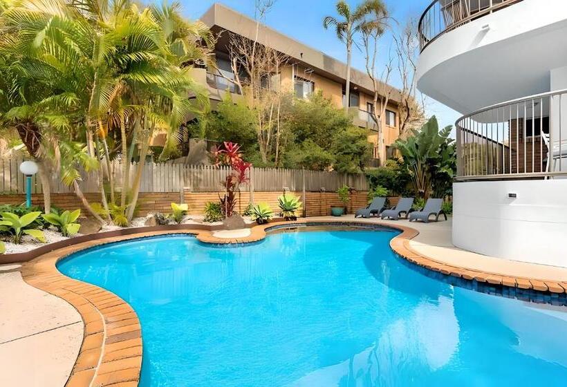 Byron Pacific Apartments