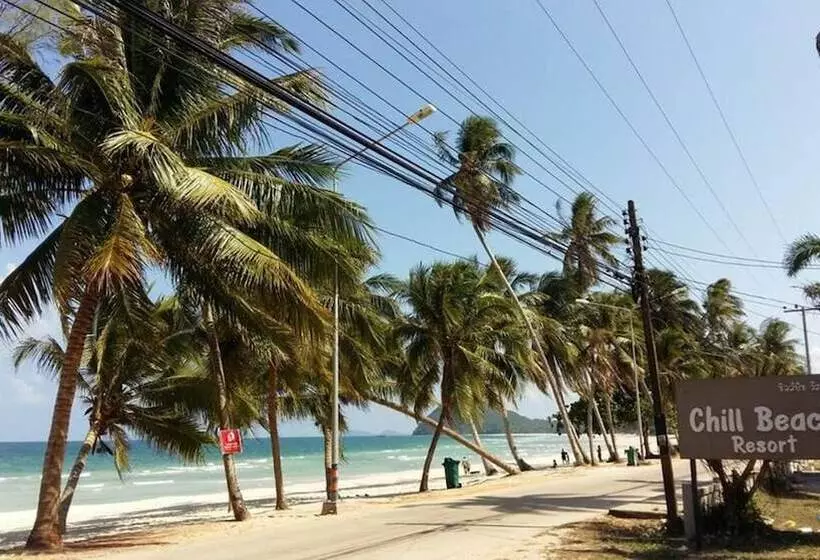 Hotelli Chill Beach Resort