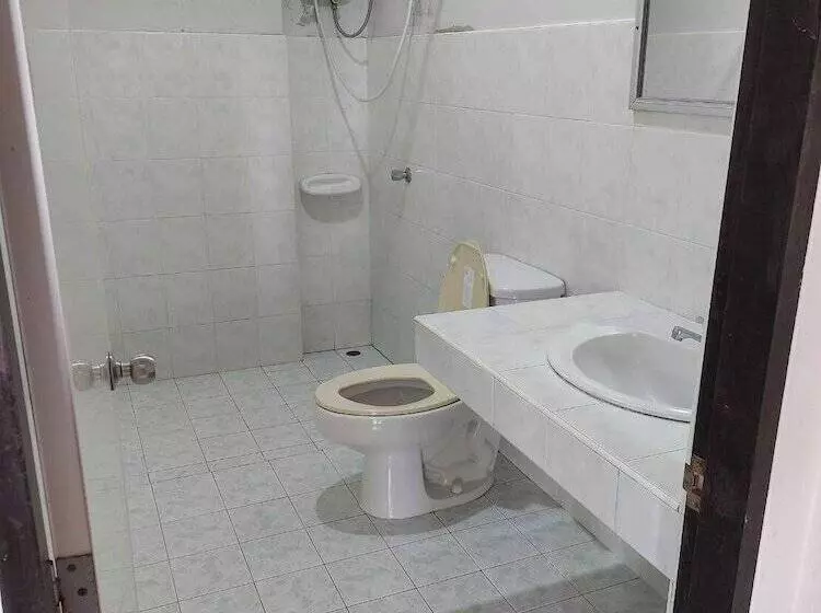 Hotelli Chill Beach Resort