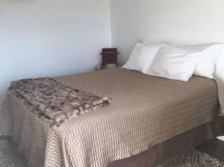 Motelli Super Saver Inn