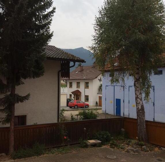 Pensione Gästehaus Schrötter