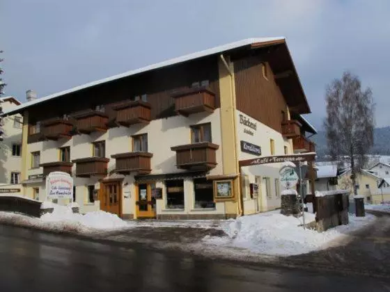 ペンション Gästehaus Schrötter