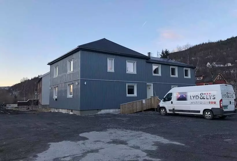 Majatalo Mosjøen Overnatting, Vollanvegen 13