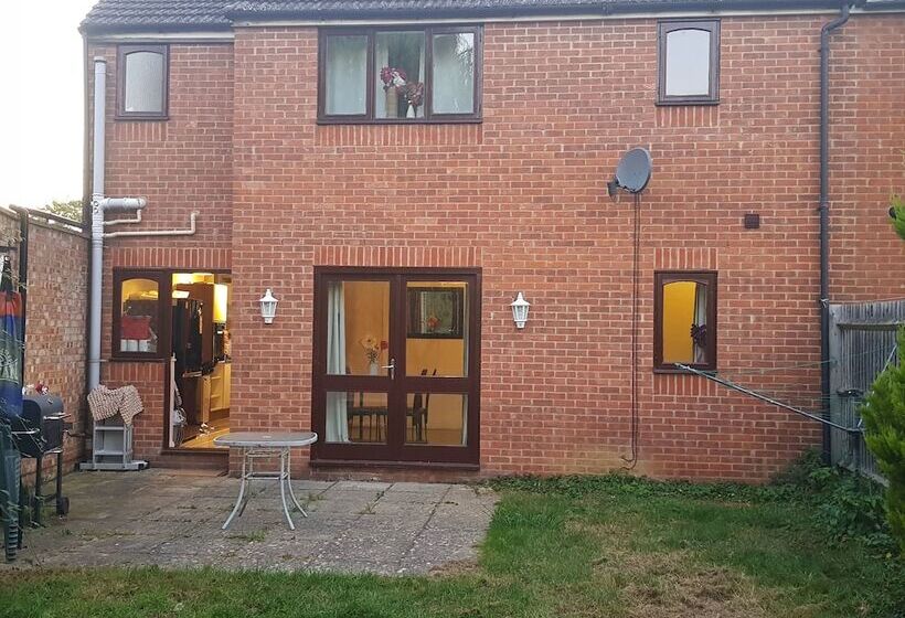 پانسیون Oxford Imperial Guest House