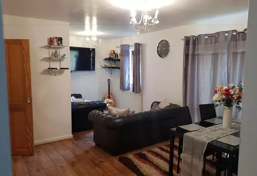 ペンション Oxford Imperial Guest House