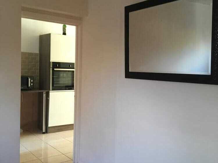 پانسیون Oxford Imperial Guest House