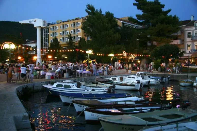 Majatalo Pansion Preza