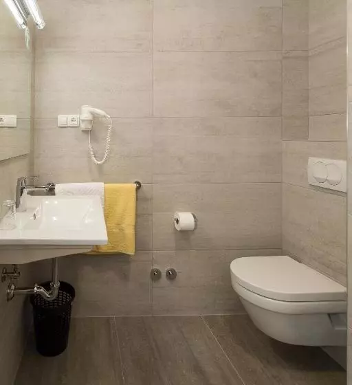 Majatalo Pansion Preza