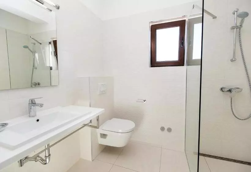 Majatalo Pansion Preza