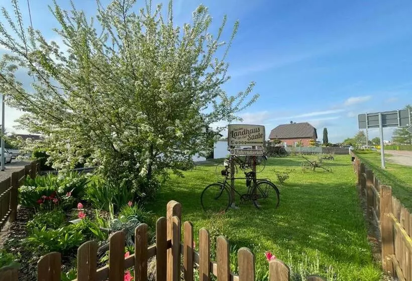 Pension Landhaus An Der Saale