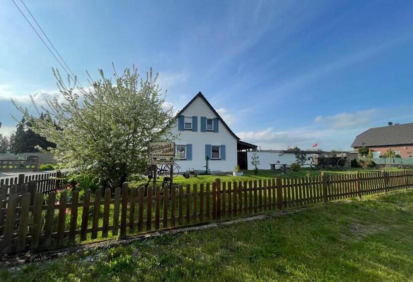 Pension Landhaus An Der Saale
