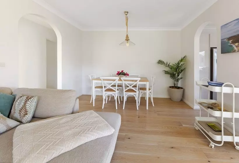 Victory Court